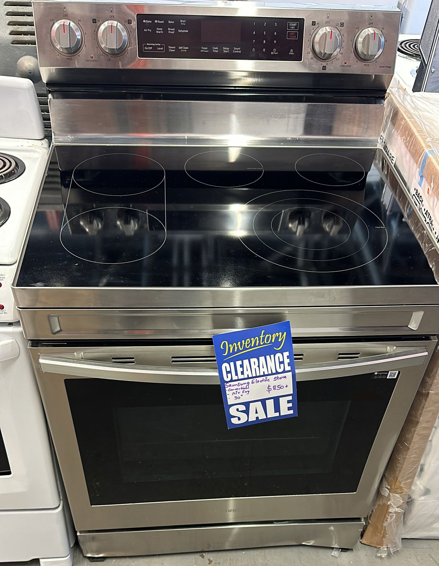 30" 6.3 cu. Ft. Smart Electric Freestanding True Convection Range with Air Fry (NE63A6711SS/AC)