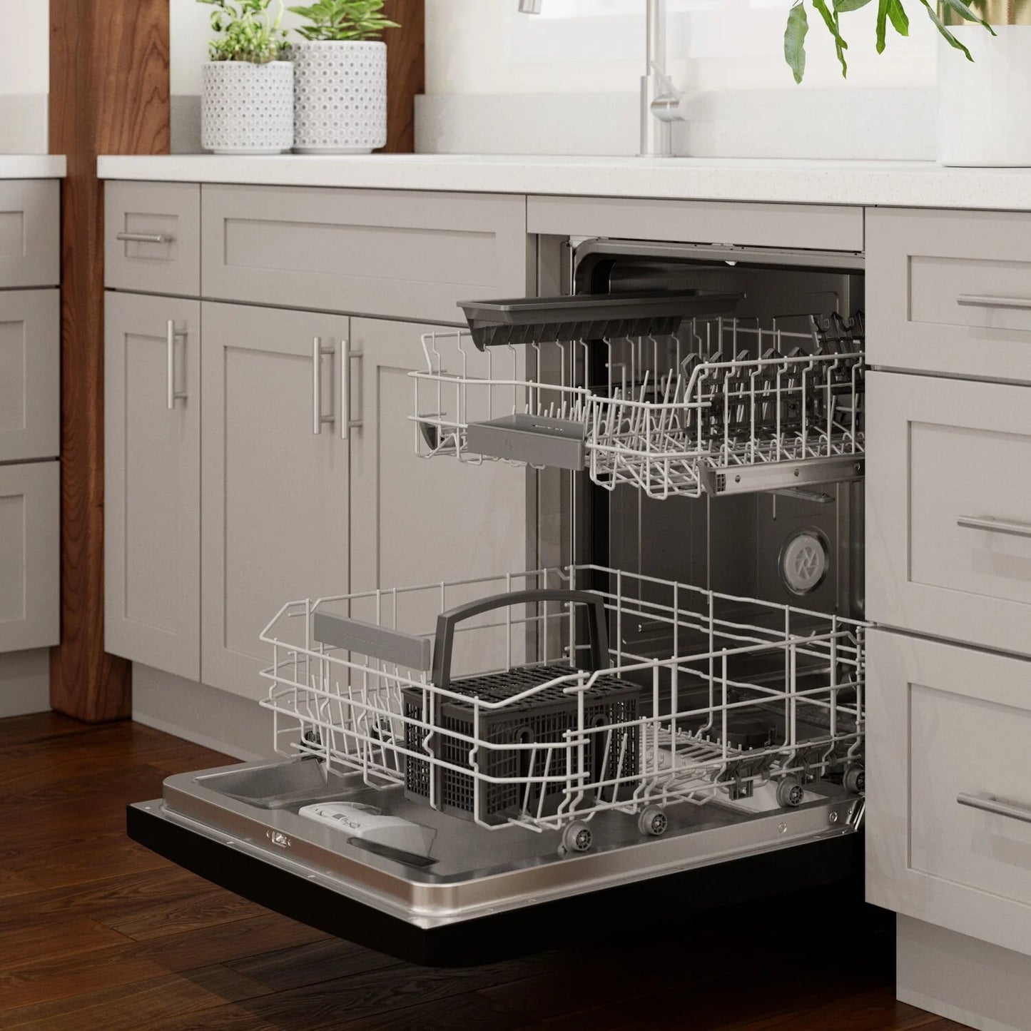 Bosch 300 Series Smart Front-Control Dishwasher with PureDry® (SHE53TL6U/02)